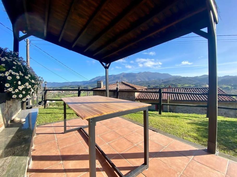 Holiday home Casa En Aldea Frente A La Sierra De El Sueve Colunga