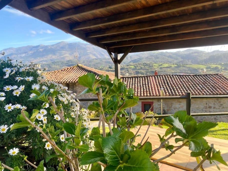 Casa En Aldea Frente A La Sierra De El Sueve Holiday home