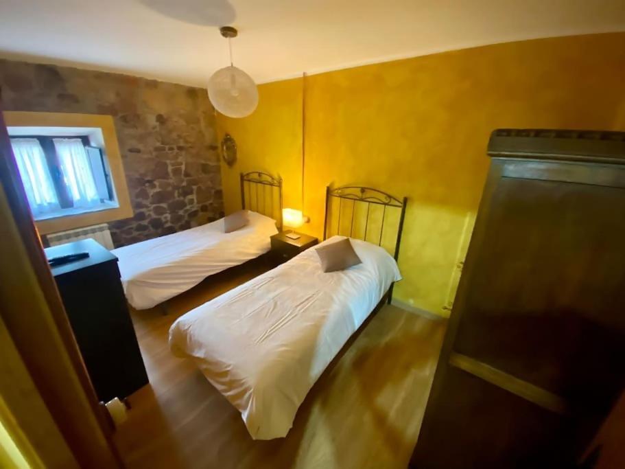 Holiday home Casa En Aldea Frente A La Sierra De El Sueve *